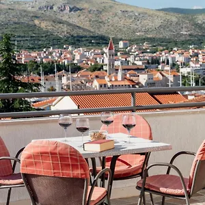 https://apartments-kudelik.splithotels.org